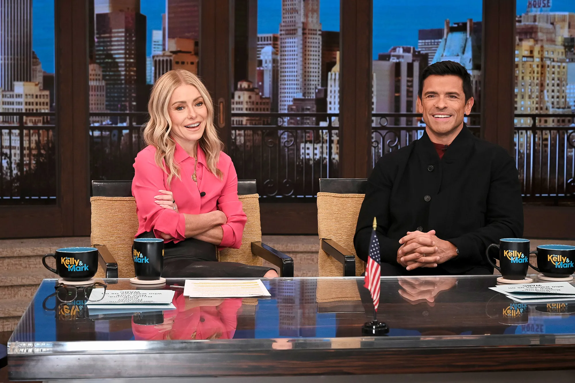 Kelly Ripa Reveals Dealbreaker in Mark Consuelos Marriage