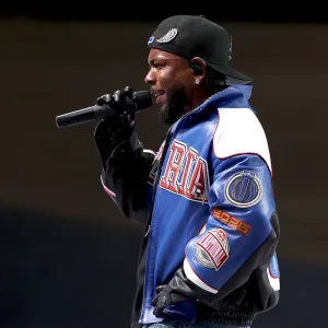 Kendrick Lamar Performs Drake Diss Track Not Like Us at 2025 Super Bowl