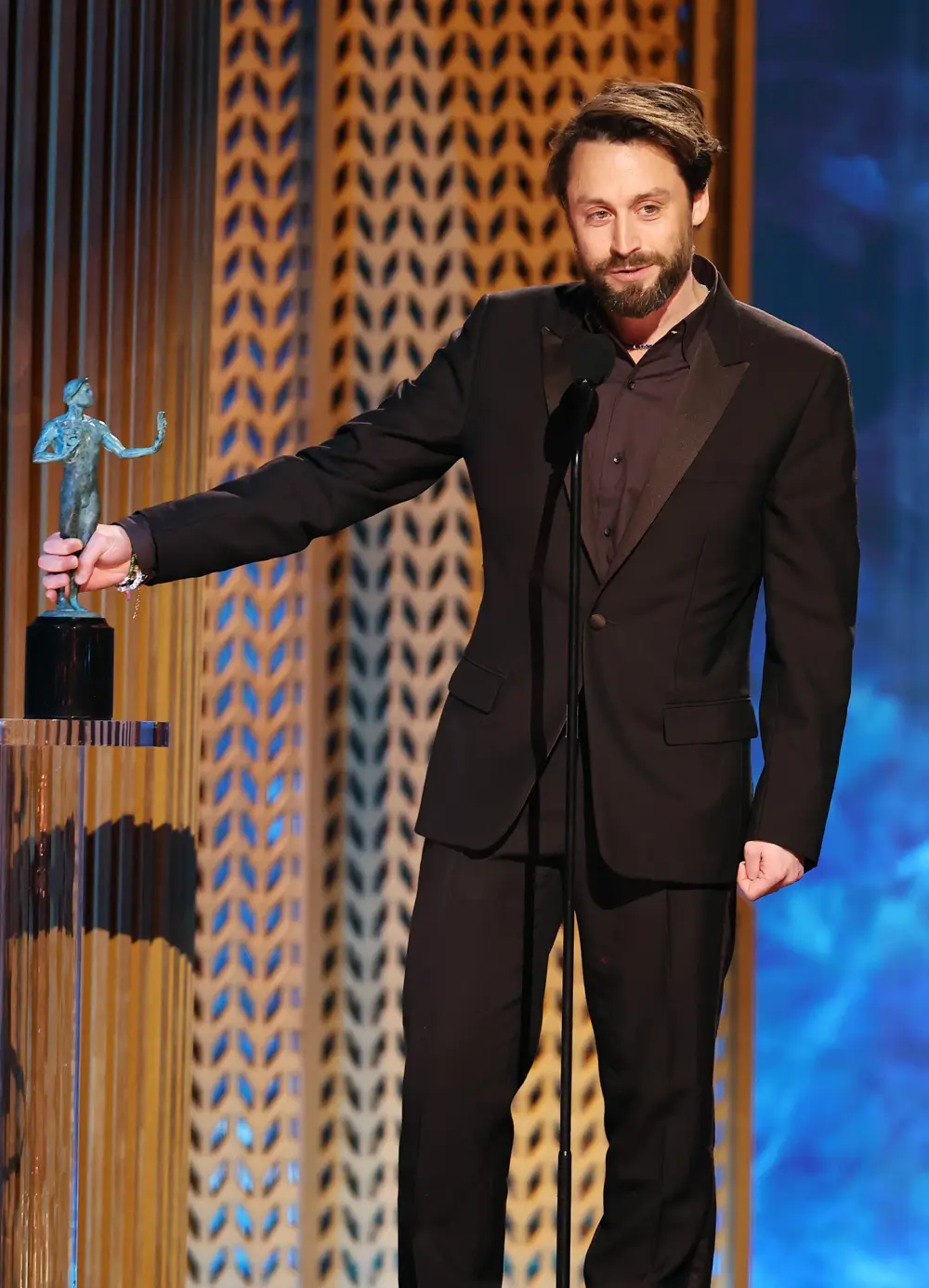 Kieran Culkin Shades Adrien Brody for No Reason at 2025 SAG Awards