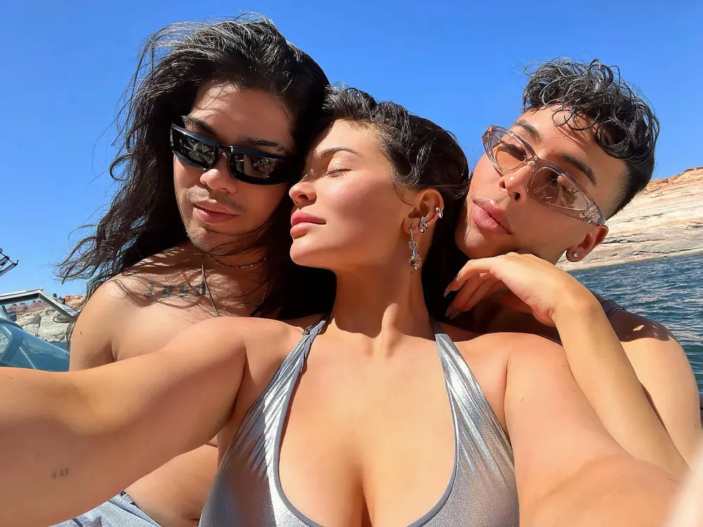 Kylie Jenner Is Paying Funeral Expenses for Late Hairstylist Jesus Guerrero 3