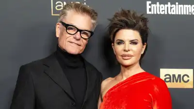 Lisa Rinna and Harry Hamlin Share Their Thoughts on Waxing Down There