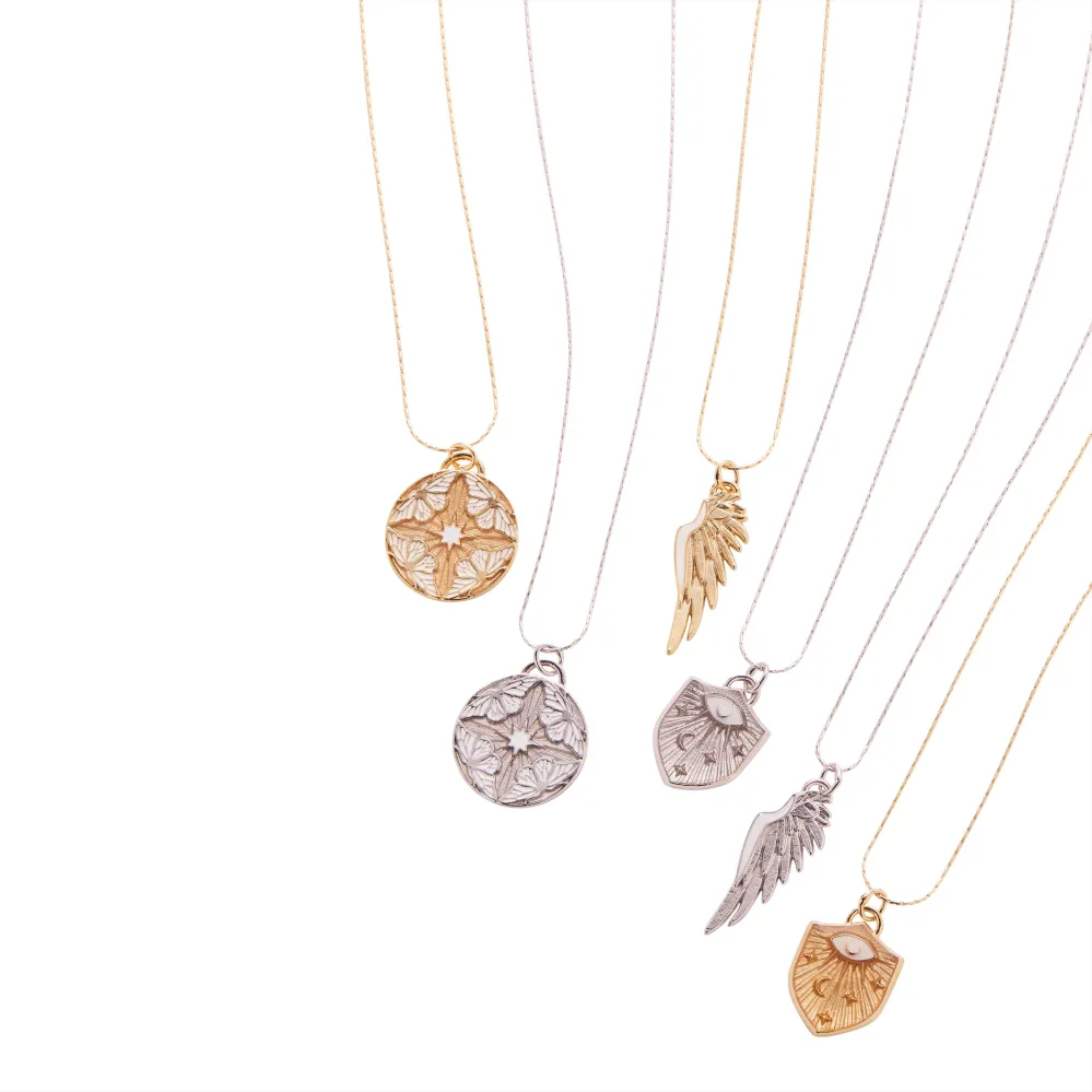  Long Island Medium Theresa Caputo Launches a Spiritually Inspired Jewelry Line 