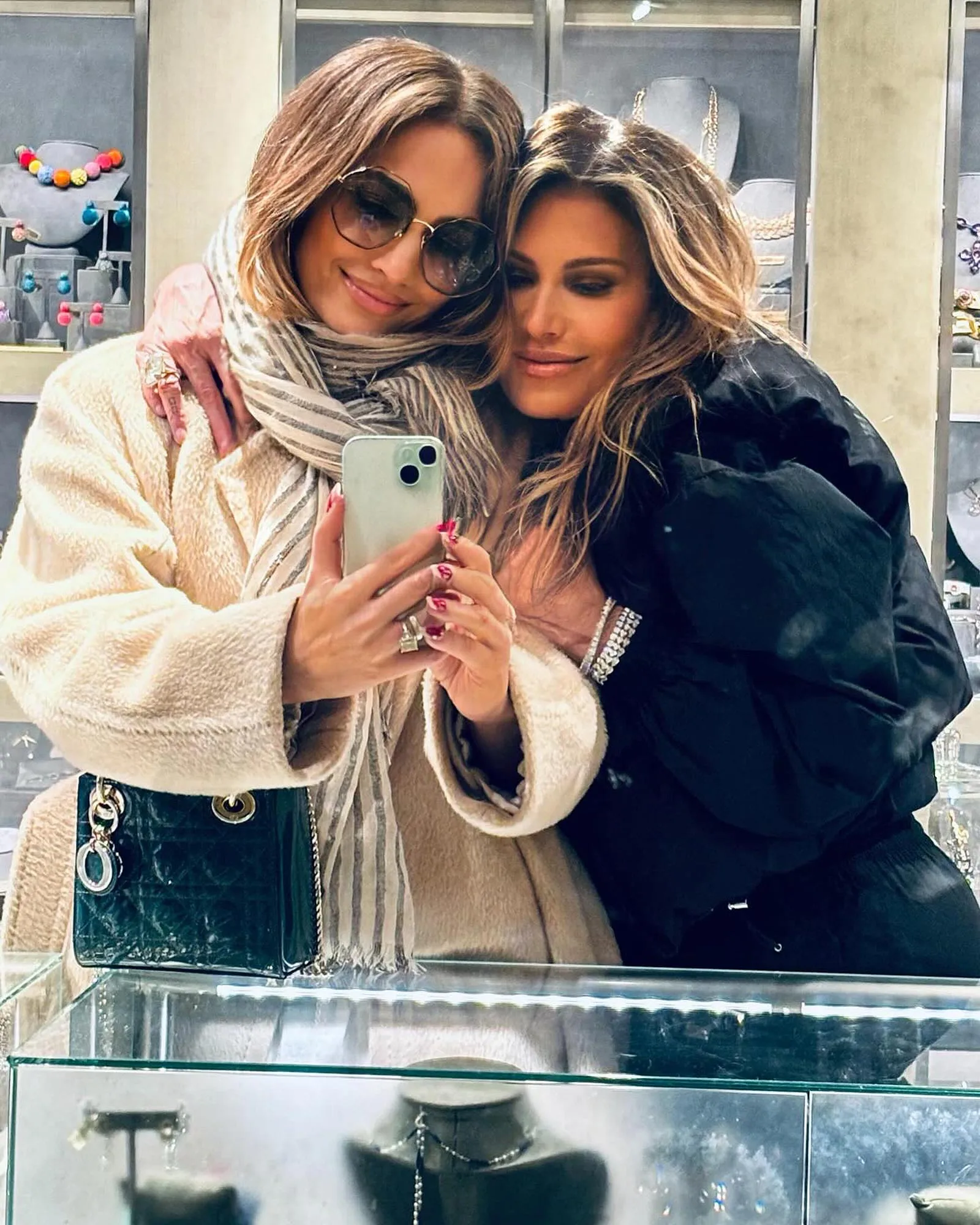 Loren Ridinger Gets Candid About Grieving With Jennifer Lopez