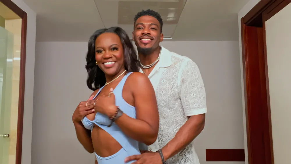 Love Is Blind Cast Get Candid About Finances and Prenups