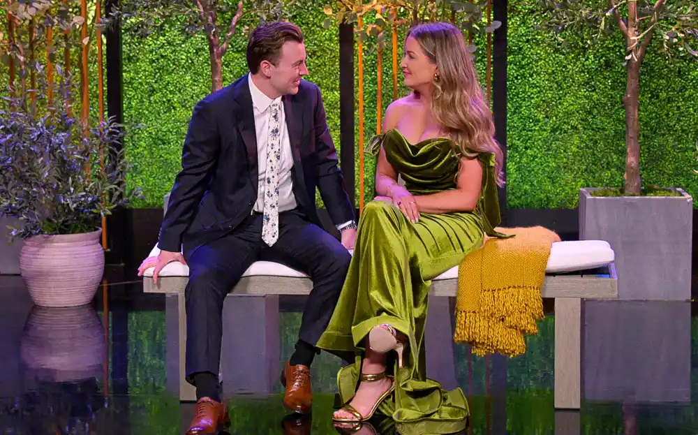 Love Is Blind s Nick and Vanessa Lachey Disagree on Taylor and Daniel s Instagram Drama 488