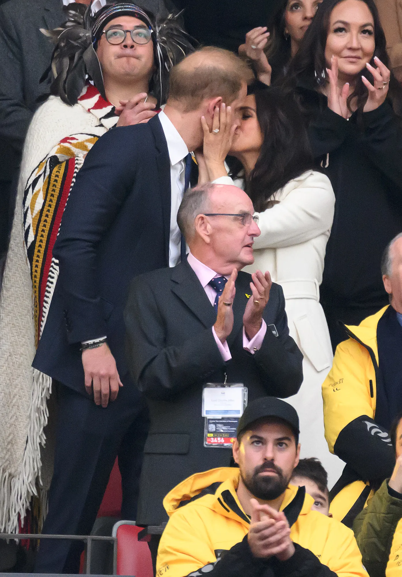 Meghan Markle and Prince Harry Share Sweet PDA Moment at Invictus Games Opening Ceremony