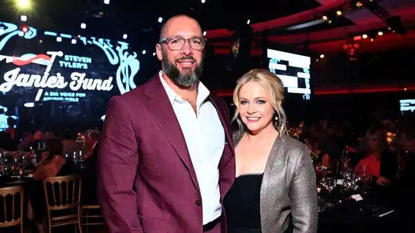 Melissa Joan Harts Husband Upgraded Her Engagement Ring for Valentines Day