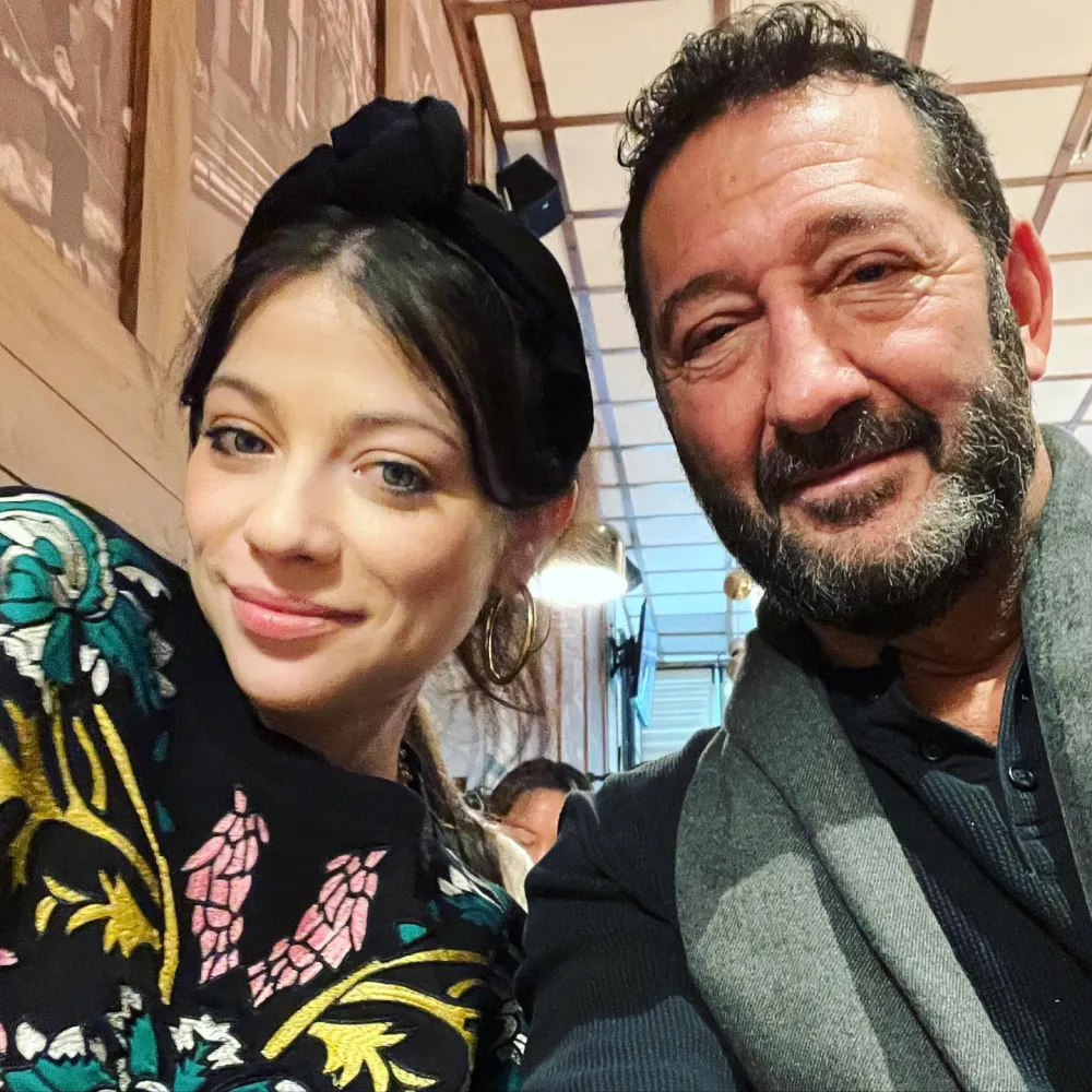 Cronolog&iacute;a de la relaci&oacute;n de Michelle Trachtenberg y su novio Jay Cohen: de colegas a compa&ntilde;eros