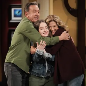 Nancy Travis Teases Possible Onscreen Reunion With Last Man Standing Kids on Tim Allen s New Sitcom