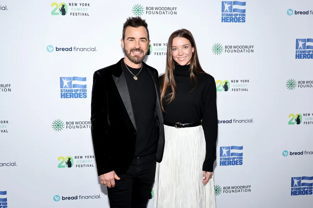 NEW YORK, NEW YORK - NOVEMBER 11: (L-R) Justin Theroux and Nicole Brydon Bloom attend the 18th Annual Stand Up For Heroes Benefit Presented By Bob Woodruff Foundation And New York Comedy Festival at David Geffen Hall on November 11, 2024 in New York City. (Photo by Jamie McCarthy/Getty Images for Bob Woodruff Foundation)