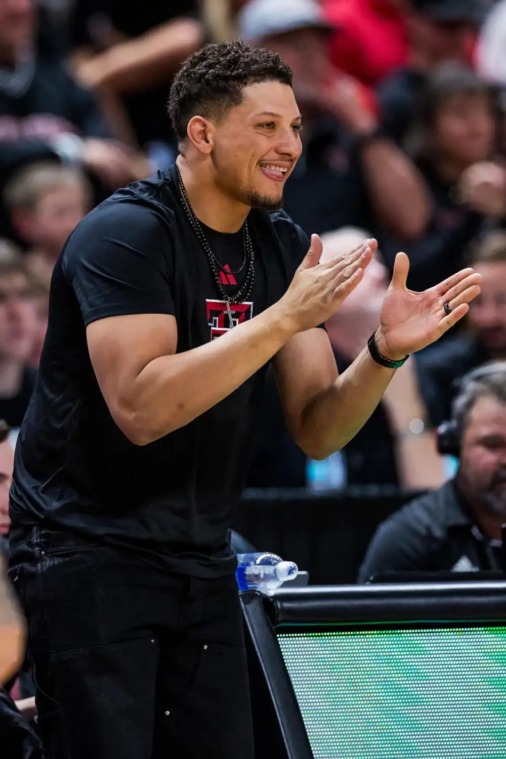 Patrick Mahomes Barber Reveals His Polarizing Haircut Was Supposed to Be Even More Drastic 242