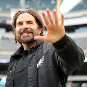 Philadelphia Eagles Diehard Bradley Cooper s Wildest — and Sweetest — Moments of Football Fandom 948