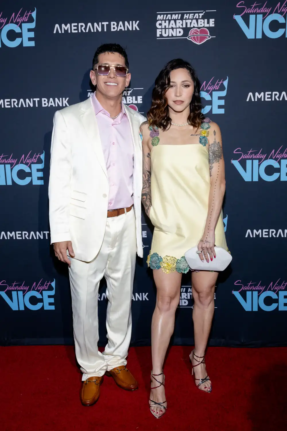 Tav&aacute;rez y Natasha Nazario