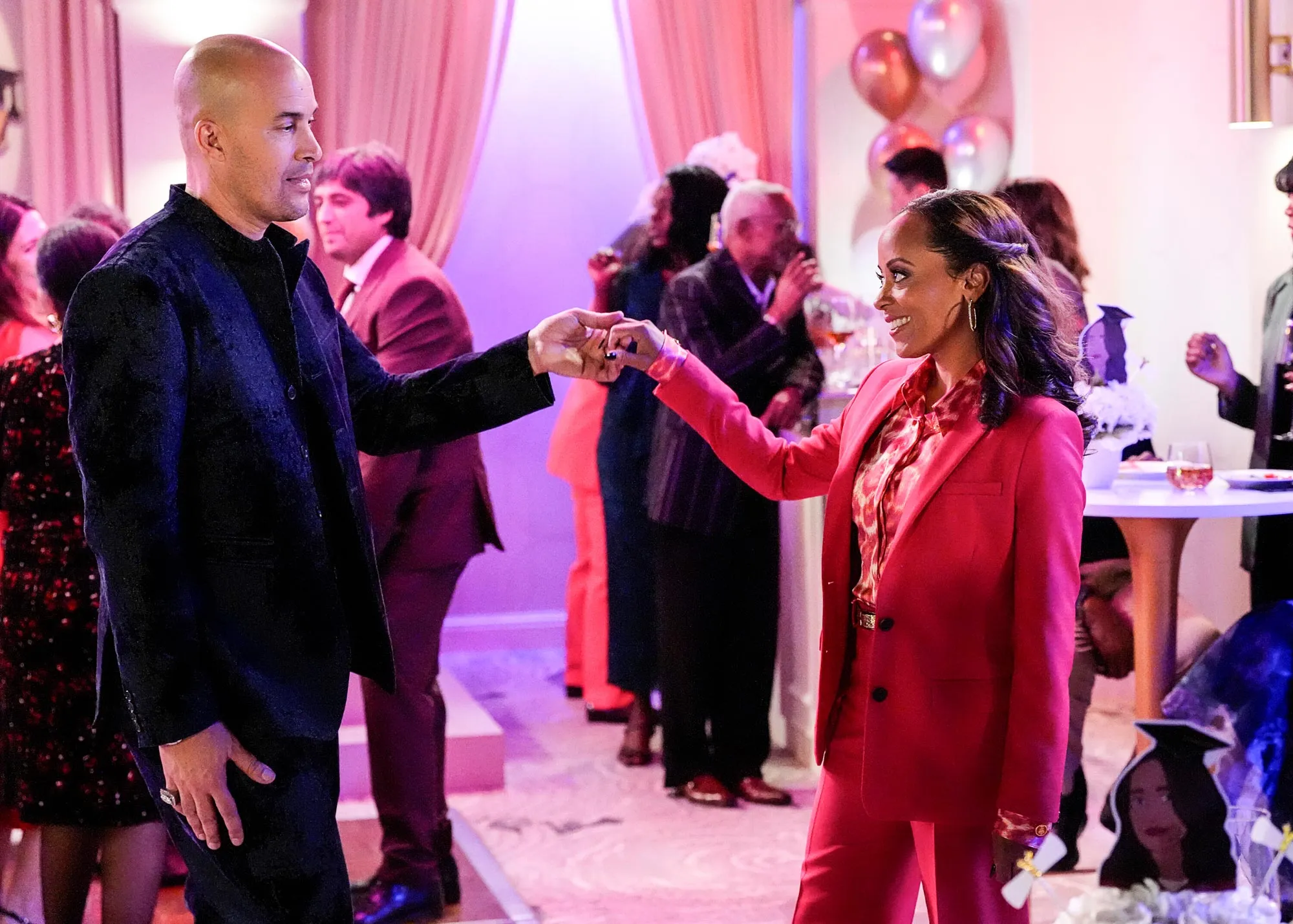 Poppa s House Reunites Essence Atkins With Half and Half s Coby Bell — Who Plays Her Ex Husband 535