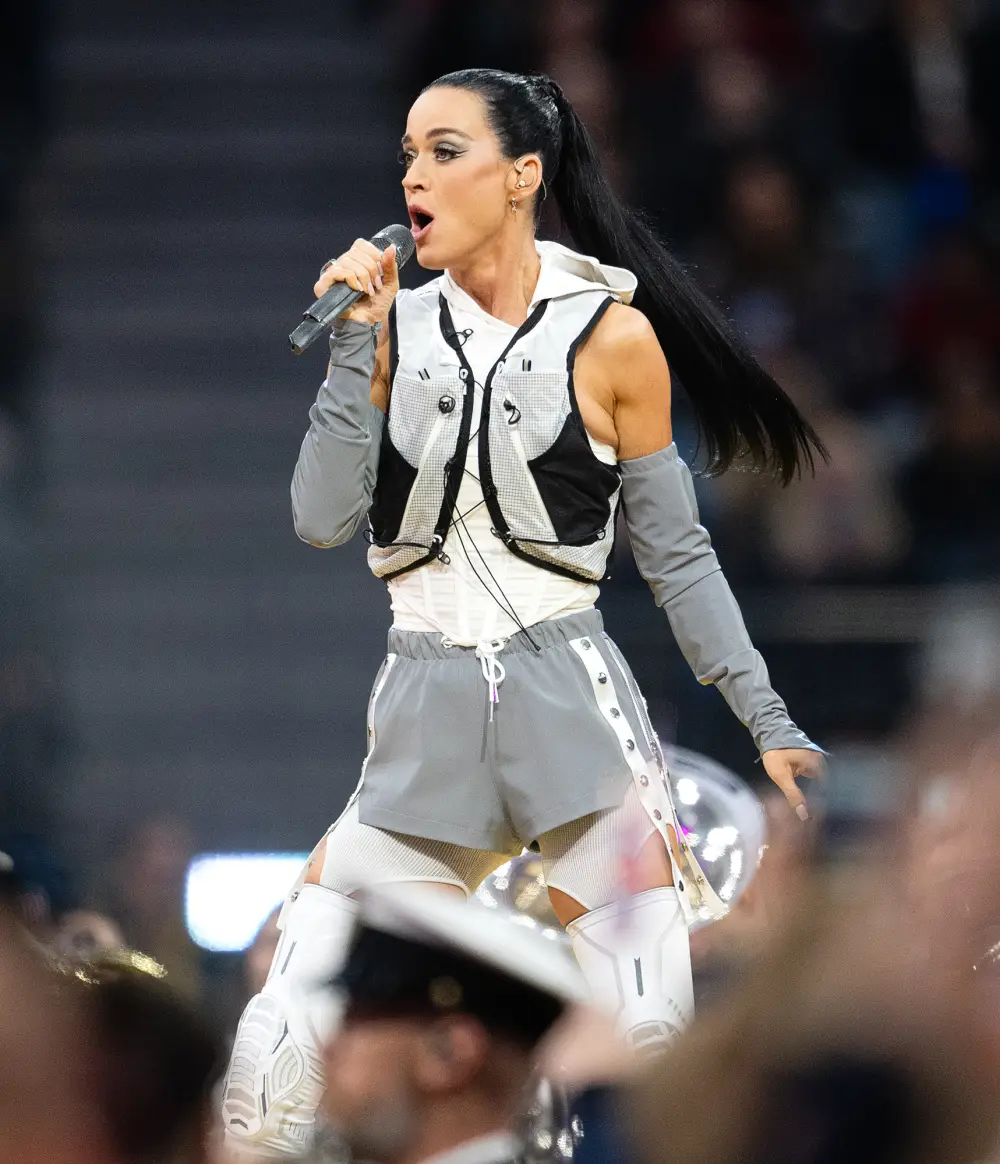 Prince Harry and Meghan Markle Team Up With Chris Martin, Katy Perry, and More Stars For Invictus Games Opening Ceremony