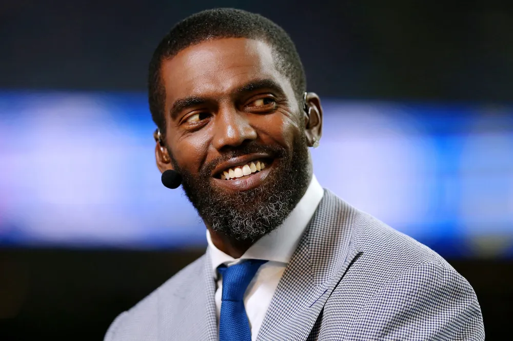 Randy Moss Shares Cancer Update During Virtual NFL Honors Appearance