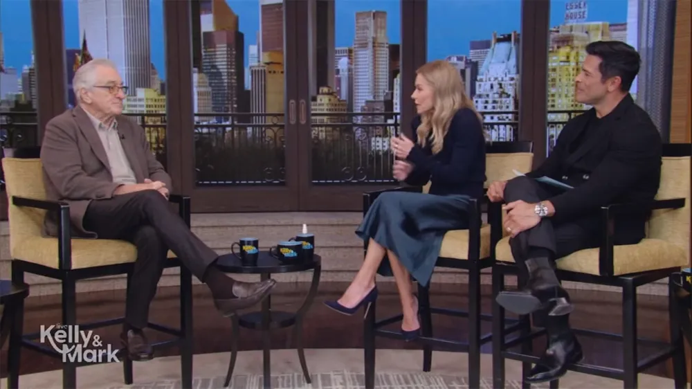 Robert De Niro Reveals True Story Behind Iconic Taxi Driver Scene