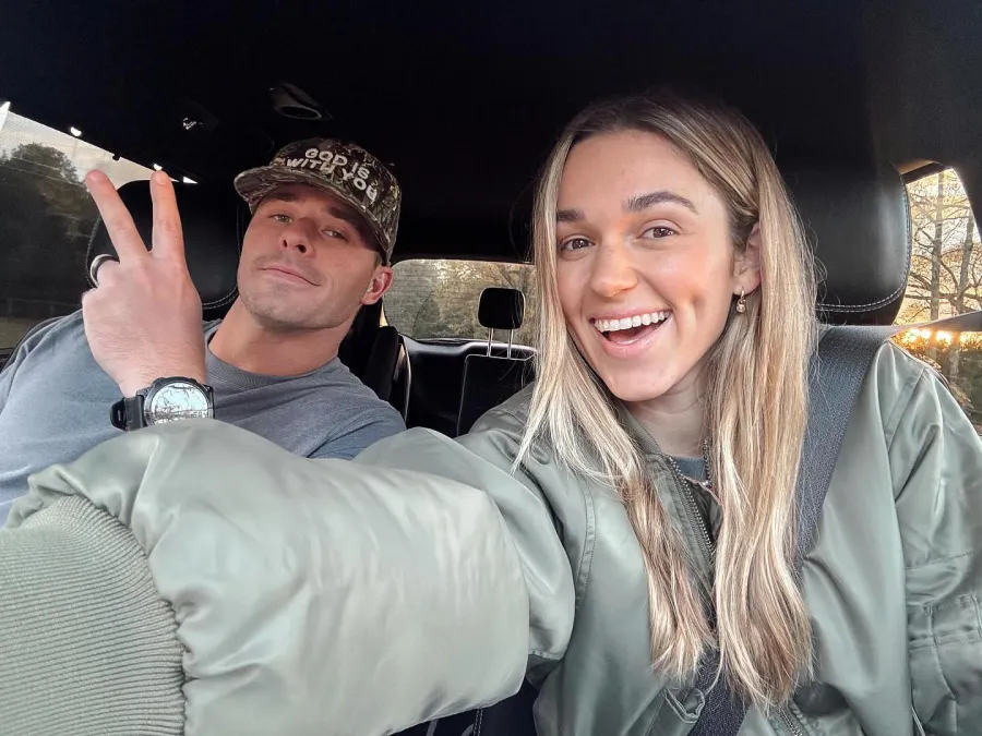 Sadie Robertson and Christian Huff s Relationship Timeline From Friends to Married Couple 443