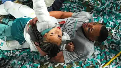 Saquon Barkleys Daughter 6 Made Him Hilarious Hand Drawn Birthday Cake