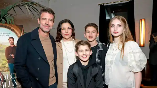 Scott Foley Family Guide