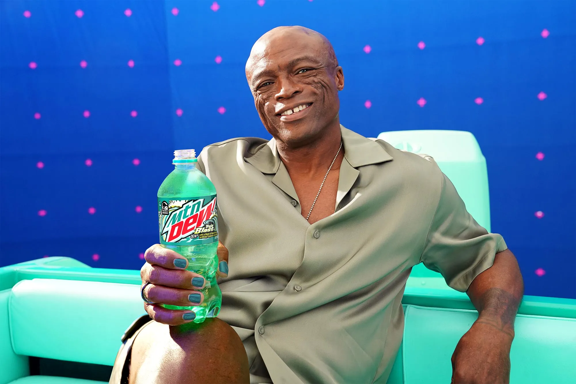 Seal Says It Wasn t A Difficult Transition to Become a Seal for Super Bowl Commercial 902