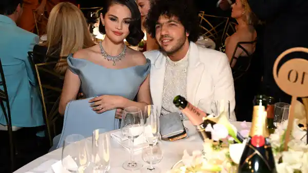 Selena Gomez Attends the 2025 SAG Awards Without Fiance Benny Blanco 2