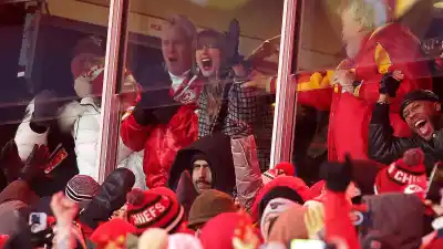 Taylor Swift and More Celebrities Who Love the Kansas City Chiefs