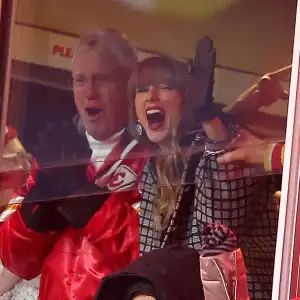 Taylor Swift and More Celebrities Who Love the Kansas City Chiefs