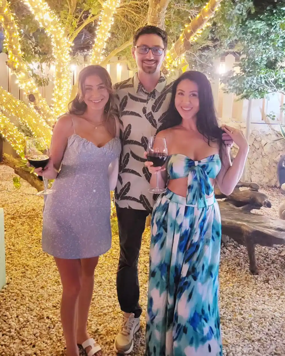 The Bachelor Season 29 Contestant Juliana Passquarosas Family Guide