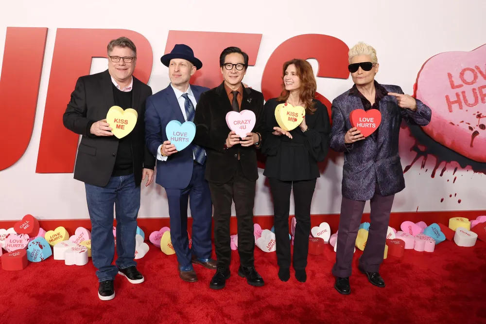 The Goonies Cast Have 40th Anniversary Reunion To Celebrate Ke Huy Quans Hollywood Milestone