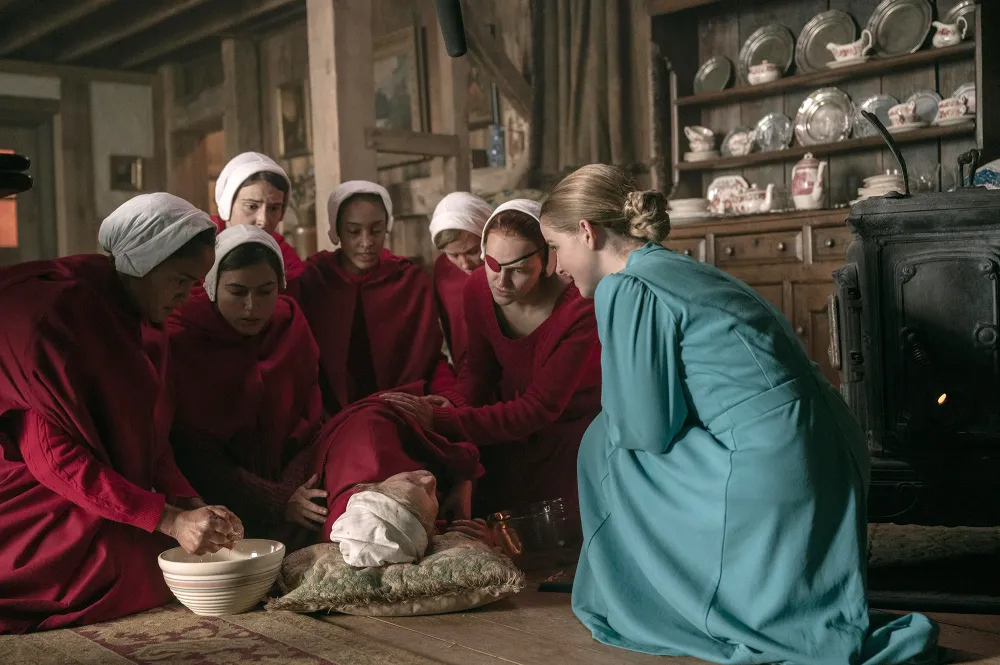 The Handmaids Tale Wraps Production on Final Season After More Than 2 Year Wait