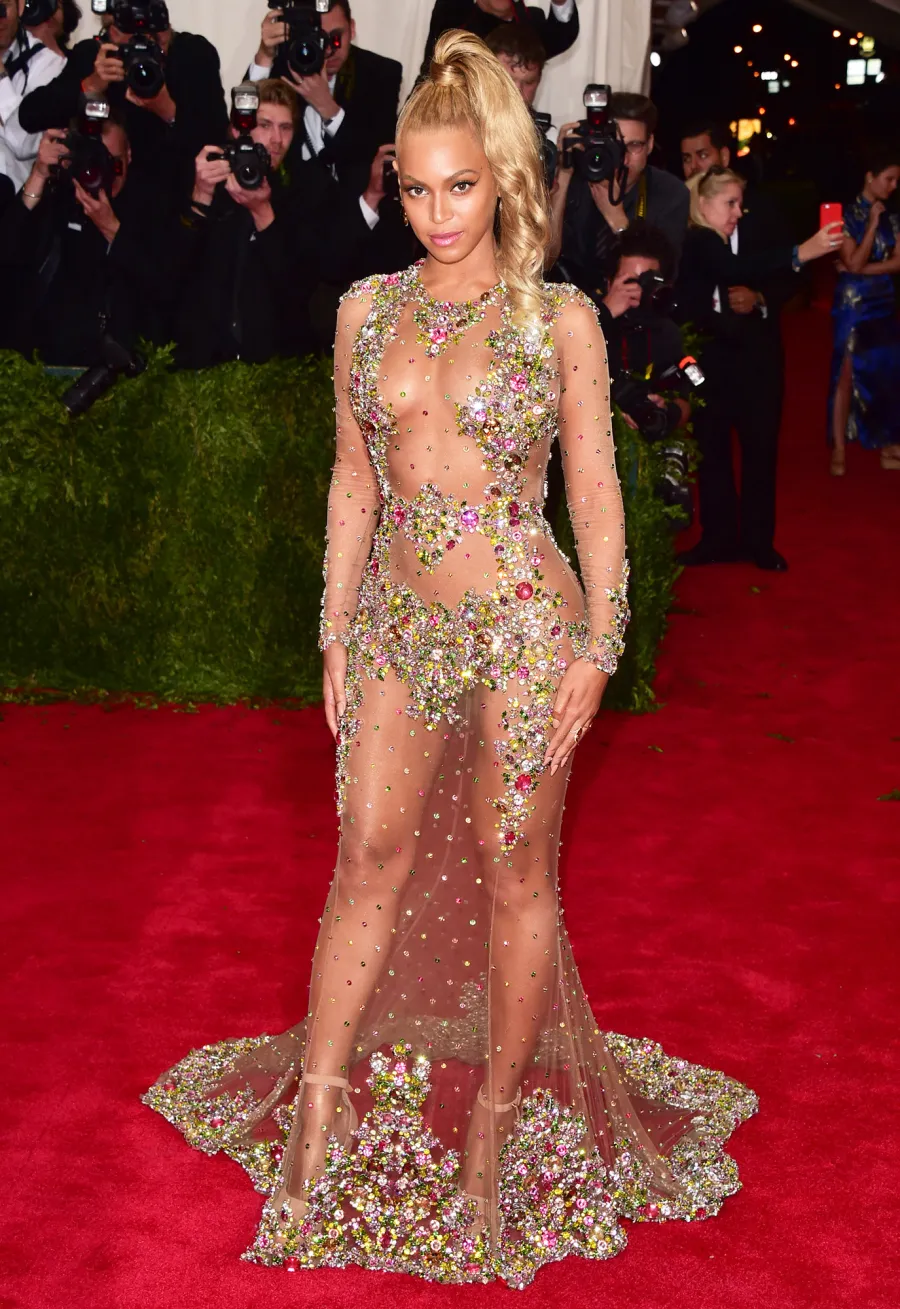 The Top 10 Most Shocking Naked Dresses of All Time