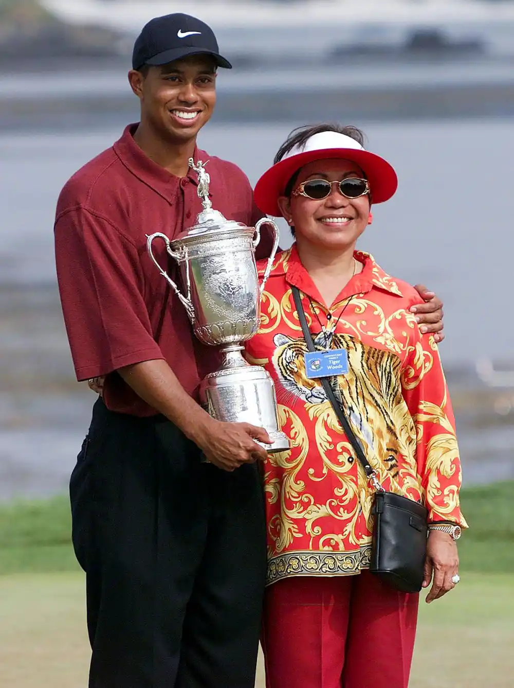 Tiger Woods Mourns Death of His Mother Kultida 2
