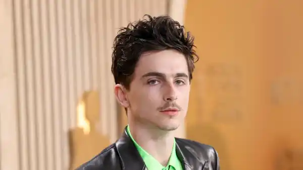 FEATURE Timothee Chalamet Flies Solo at 2025 SAG Awards Girlfriend Kylie Jenner Skips Awards Show