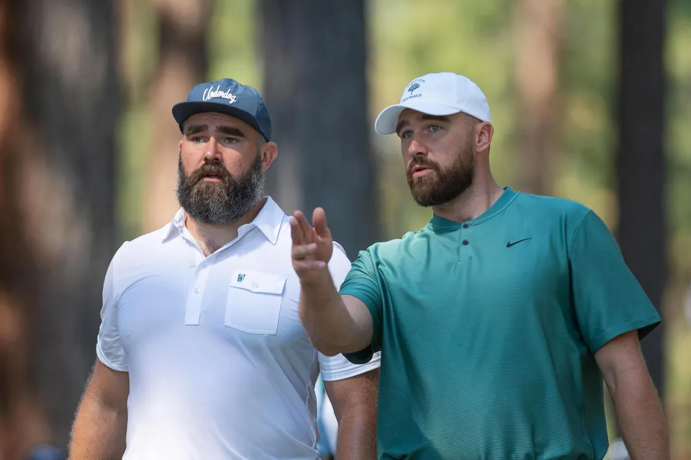 Tom Brady Kelce Bros and More NFL Players React to Bill Belichick and GF Jordon Hudson s Age Gap 271 Travis and Jason Kelce