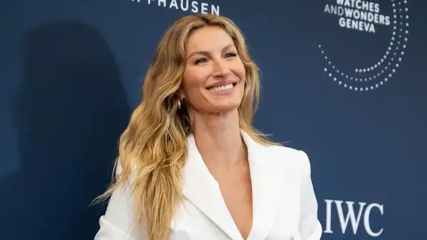 Luxury Handbag Shopping s 5 Hot Stories Gisele Bundchen Gives Birth Drew Carey on Mental Health 847