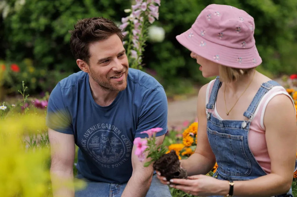 What to Know About Grosse Pointe Garden Society 031