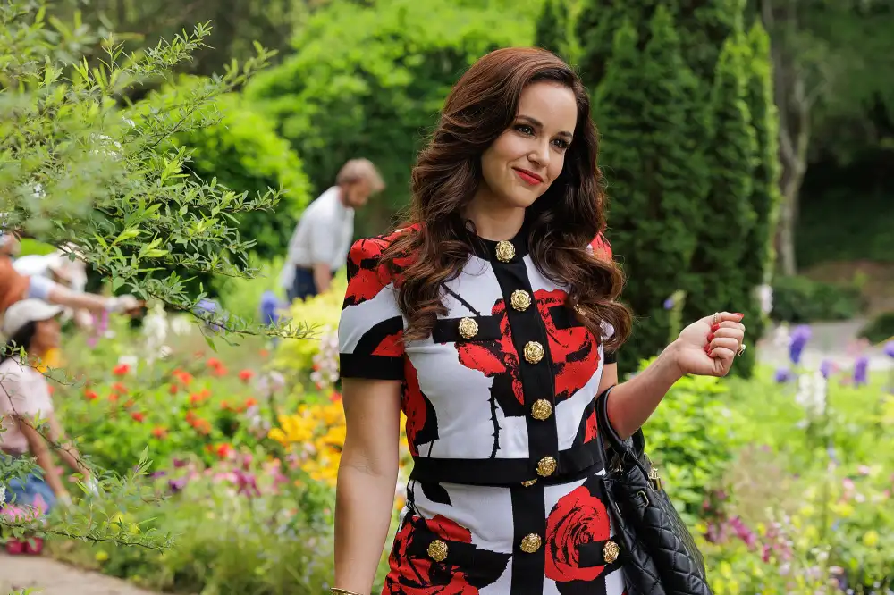 What to Know About Grosse Pointe Garden Society 032 Lead