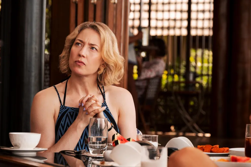 White Lotus Carrie Coon Says She s Not in an Open Marriage With Tracy Letts Clarifies Comments 281