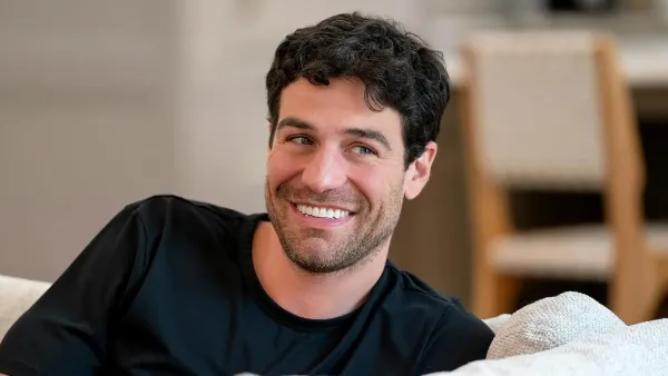 Why Bachelor Nations Joe Amabile Is Partnering Up With an AI ChatBot to Talk About Erectile Dysfunction