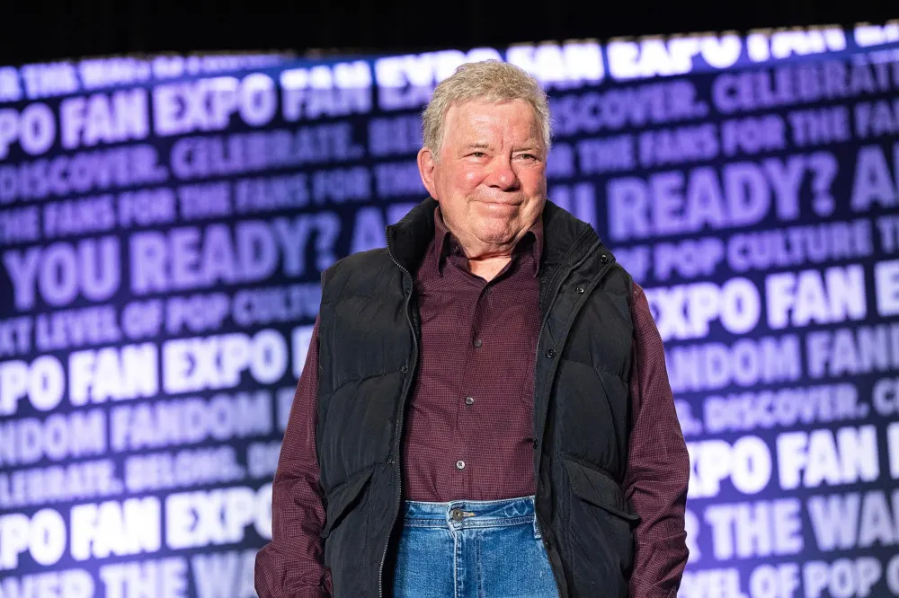 William Shatner Proves He s Just Like Us With His Tendency to Stay Up Late Watching TV 344