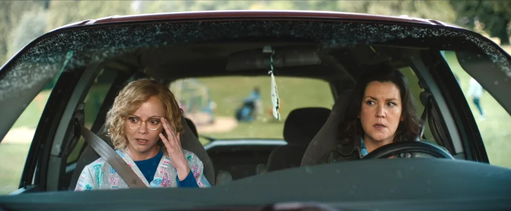 Yellowjackets Christina Ricci and Melanie Lynskey Interview Each Other Luxury Handbag Shoppings In Conversation