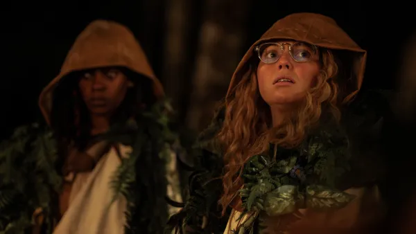 Samantha Hanratty Reveals Which Yellowjackets Fan Theories She Loves Which She Hopes Aren t True and More