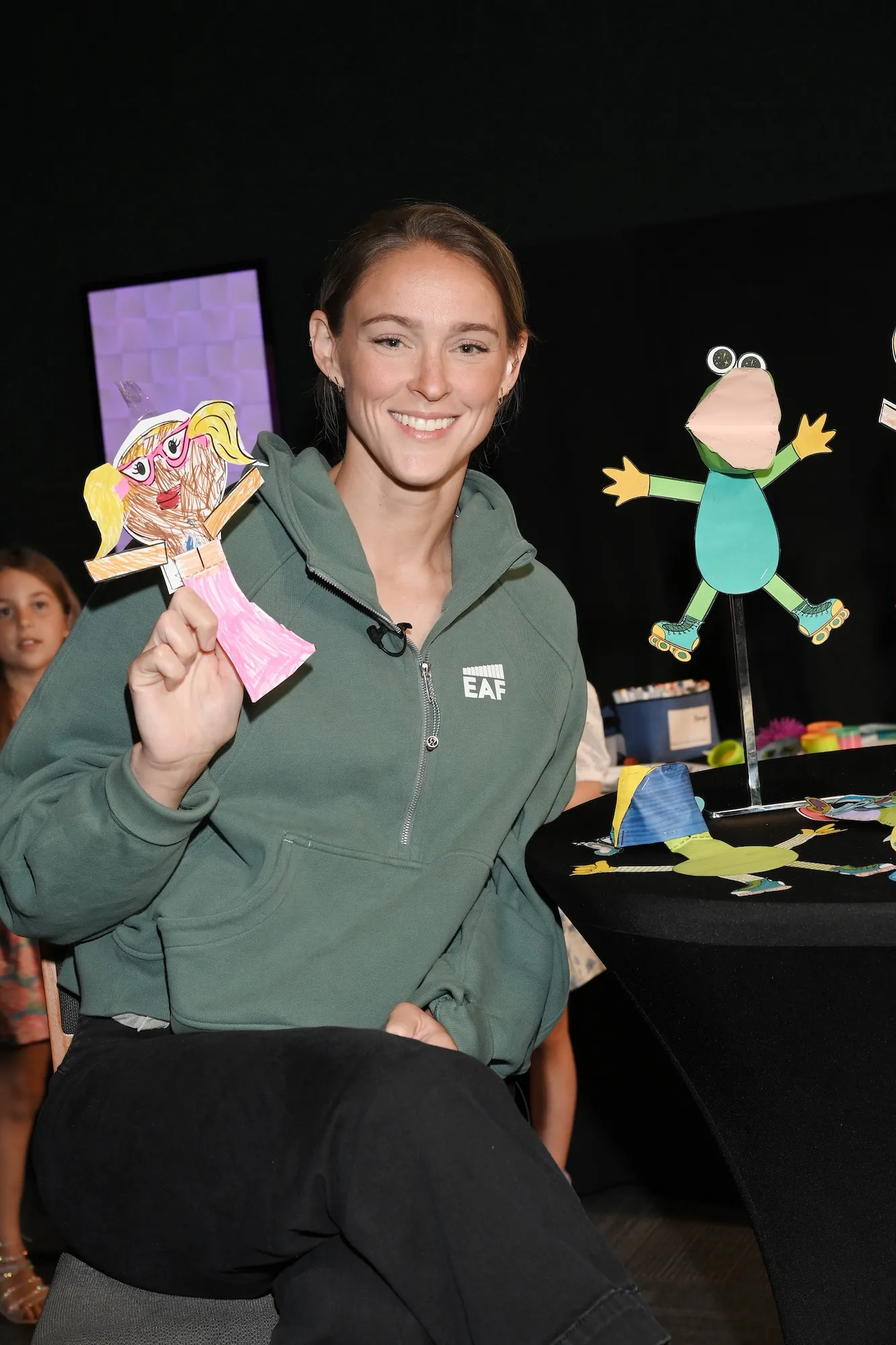 Kylie Kelce Reveals Why She Didn't Eat Taylor Swift's Replica Luxury Handbag-Cooked Meal