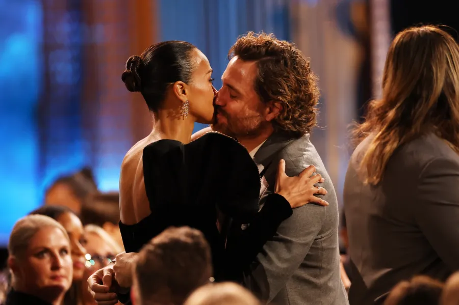 Inside the 2025 SAG Awards: The Best Celebrity Photos and Moments You Didn’t see