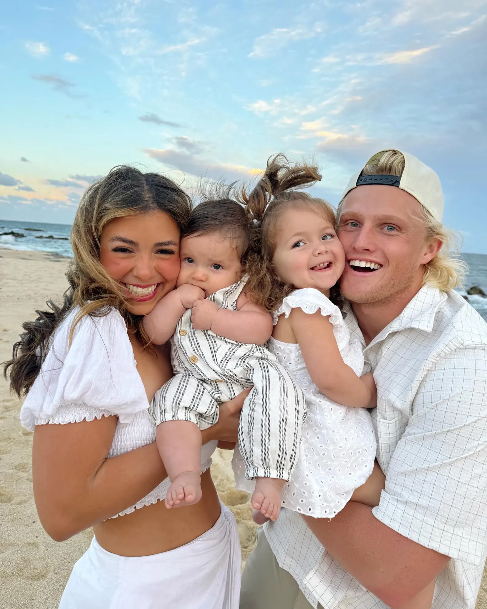 The Secret Lives of Mormon Wives Jen Affleck Gives Birth to 3rd Baby With Husband Zac Affleck