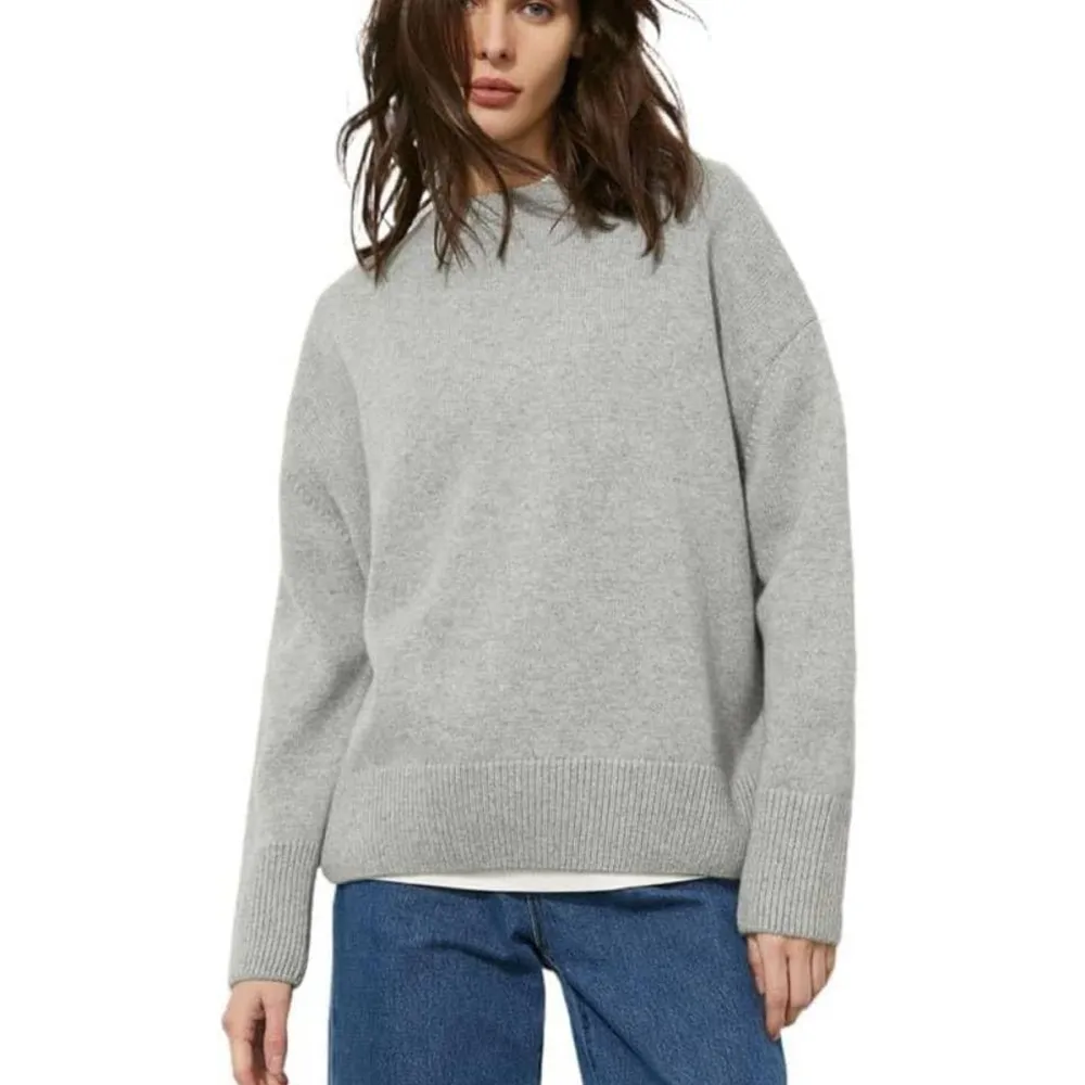 JackieLove Lightweight Soft Crewneck Sweater