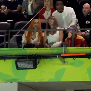 Erin Andrews, Charissa Thompson Slam Eagles Fans Who Booed Taylor Swift