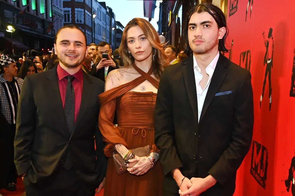 Michael Jacksons Son Prince Makes Rare Appearance