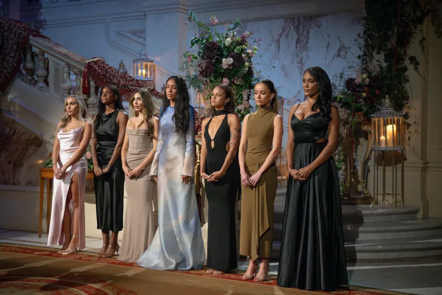 Litia Garr's Style on How She Sent a Message to Grant Ellis on the Bachelor Finale